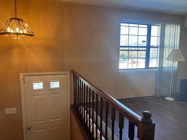 35 Brucester Bridge Ct — Photo 12