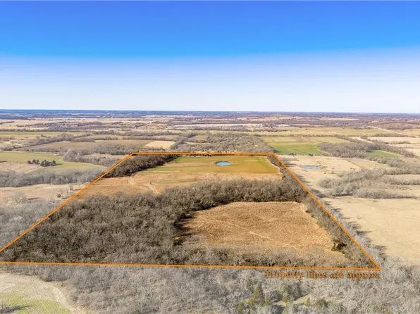 Scott Rd, Prescott, KS 66767