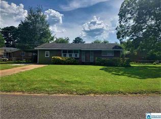 3342 Crescent Dr, Bessemer, AL 35023