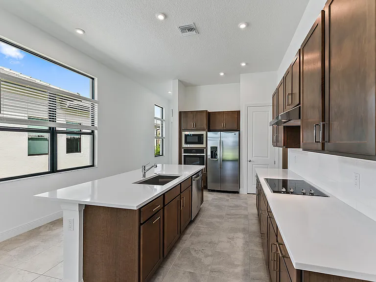 9333 SW Pepoli Way — Photo 11