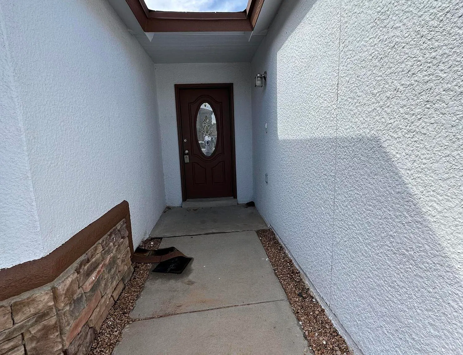 3 bed, 2.0 bath, 1163 sqft, $1,650 — Photo 4