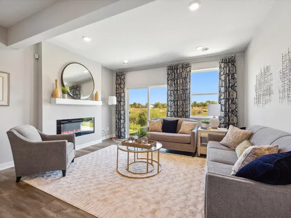 1034 Goldenrod Trl, Waconia, MN 55387