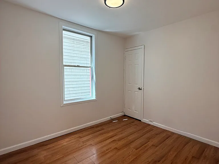 165 Lembeck Ave #1 — Photo 7