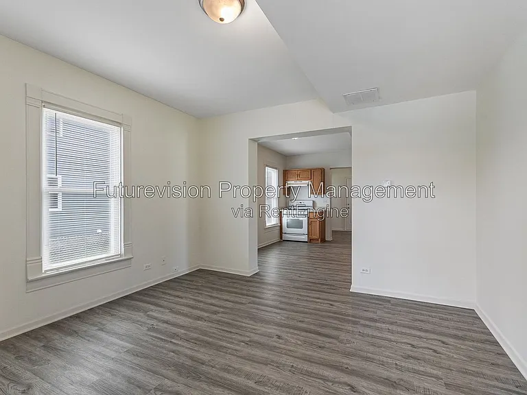107 Stevens Ave #1 — Photo 3