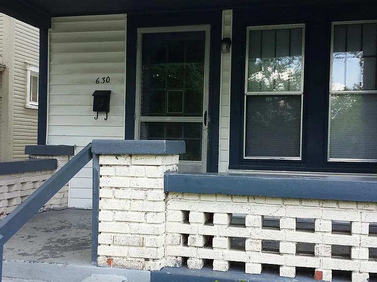 630 W Fairview Ave — Photo 3