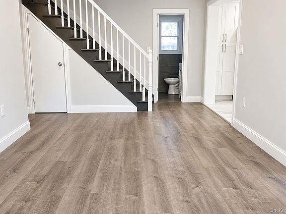 4th image of 165 Cedar Street