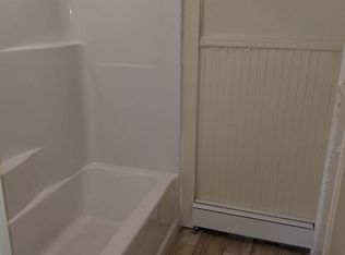 99 Roberts St #2F, Woonsocket, RI 02895