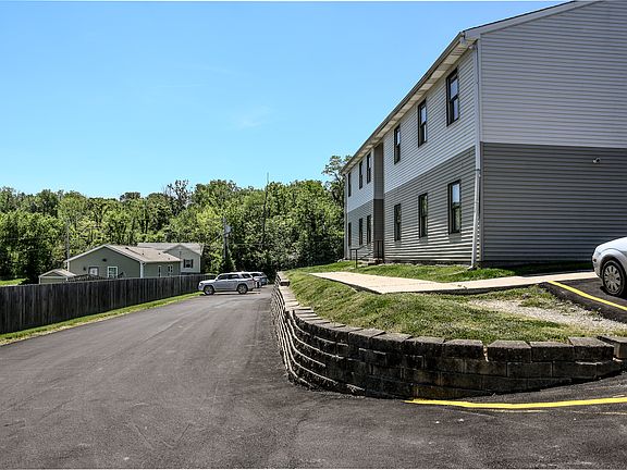 5th image of 150 W Lee St #160-8
