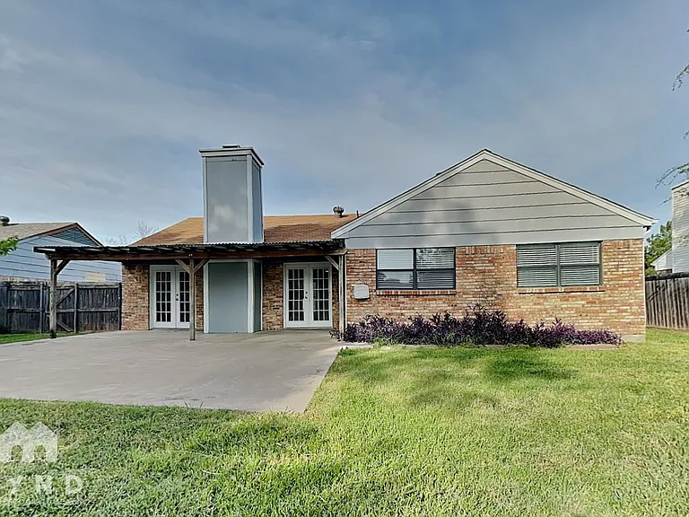 105 Ripplewood Dr — Photo 21