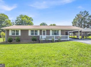 129 Green Meadow Ln NE, Calhoun, GA 30701