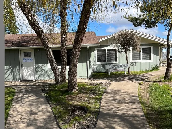Churchill Village Apartments, 3659 W 18th Ave #56-13, Eugene, OR 97402