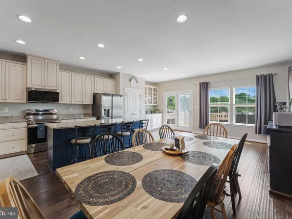 10773 Hinton Way, Manassas, VA 20112