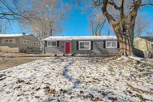10732 Cambridge Ave Photo 1