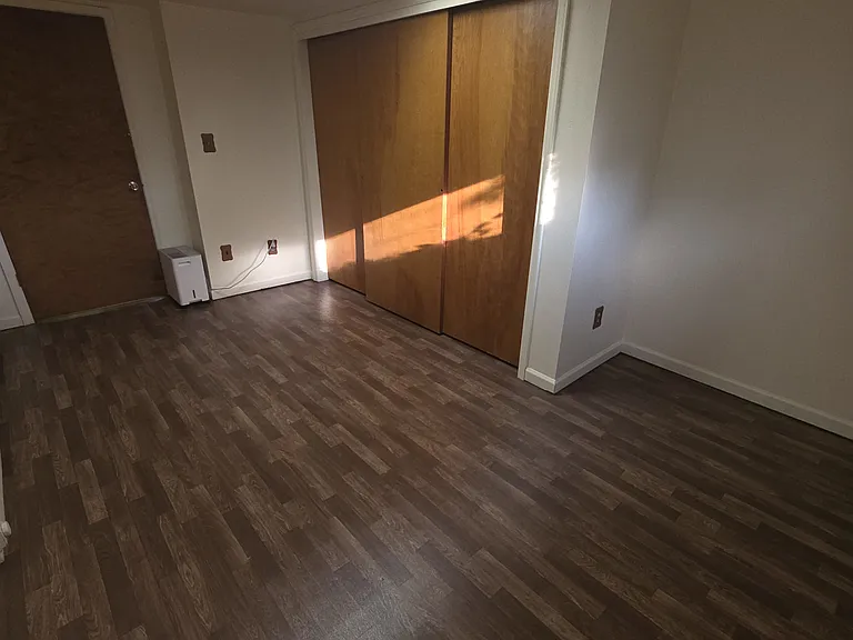 1015 S College Ave #1 — Photo 5