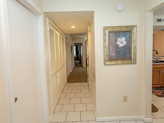 2nd image of 104 Westhill Circle #6C