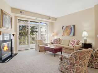 5250 Grandview Sq APT 2311, Edina, MN 55436