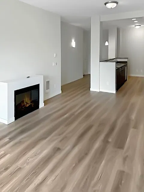 1 bed, 772 sqft, $2,000 — Photo 3