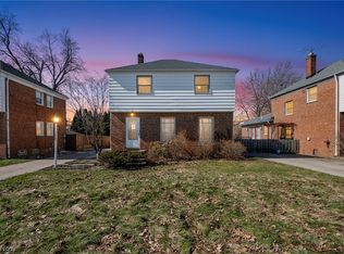 1240 Commonwealth Ave, Mayfield Heights, OH 44124