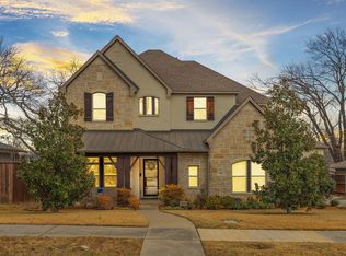 3932 Frontier Ln, Dallas, TX 75214