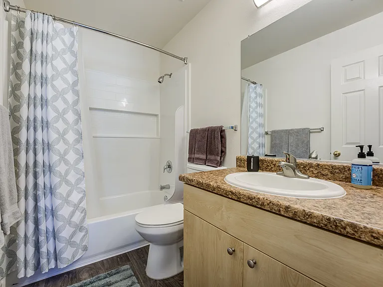 Eucalyptus Ridge - Military Housing — Photo 6