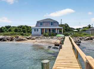 27 Beach Road, Oak Bluffs, MA 02557