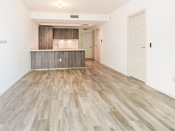 4th image of 801 S Miami Ave #3308
