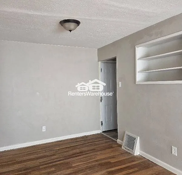 104 Fenwick Dr — Photo 22