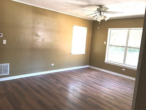 2nd image of 2202 Avenue A