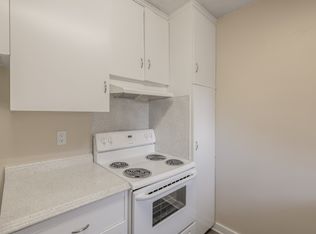 Villa Knolls Apartments, La Mesa, CA 91942
