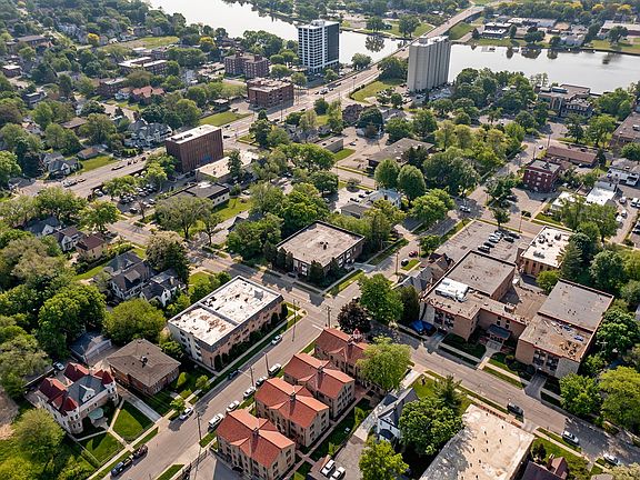 805 N Court St #203 Rockford IL 61103 Zillow