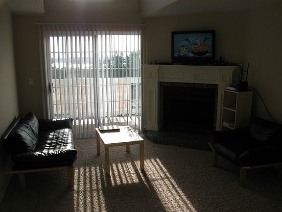 2nd image of 22831 30th Ave S APT 302