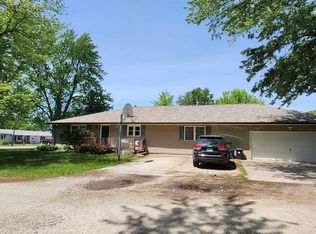 504 N Main St, Green Ridge, MO 65332