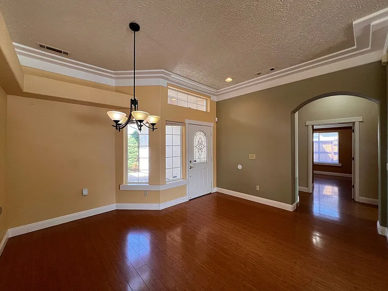 1021 Pepper Ln — Photo 21