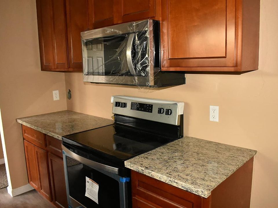 1st image of 8226 Basswood Way