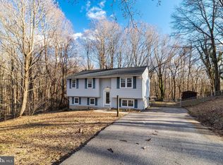 1861 Oldfield Dr, Huntingtown, MD 20639