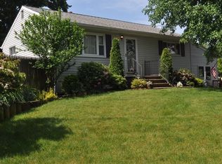 45 Nicholas Dr, Old Bridge, NJ 08857