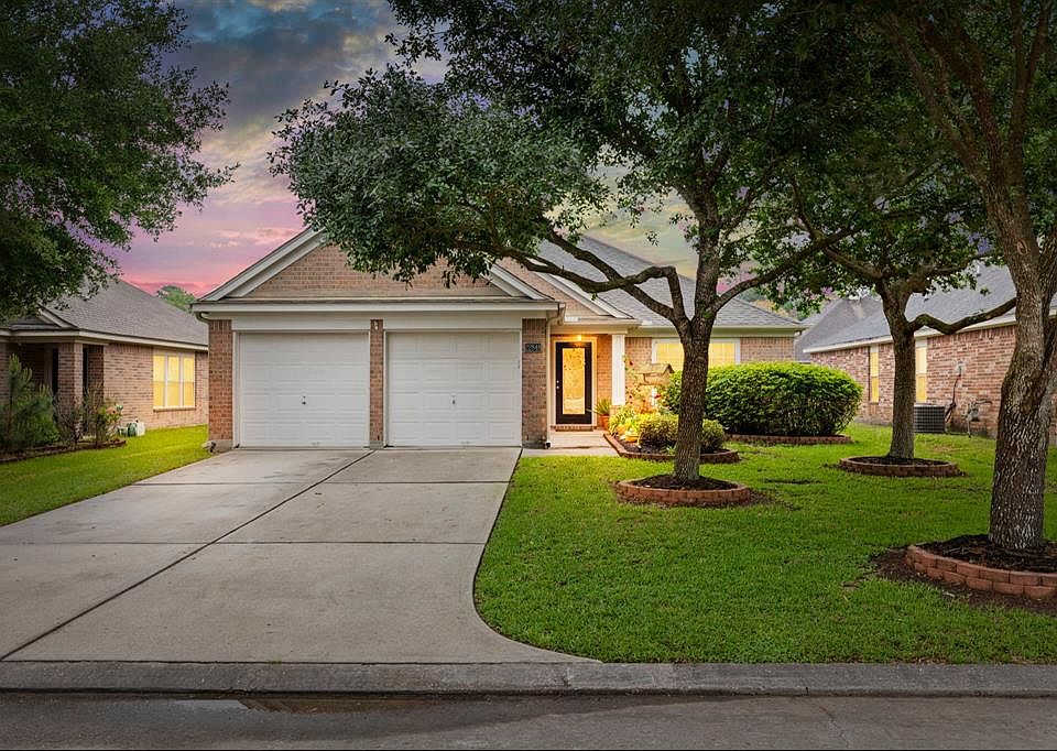 1st image of 22848 Lantern Hills Dr