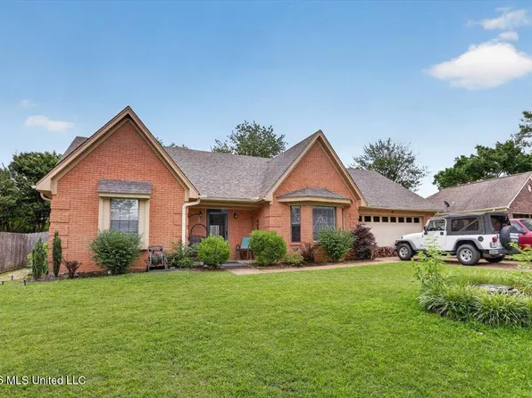 7288 Foxdale Dr, Olive Branch, MS 38654