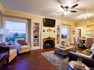 226 NW 50th St, Seattle, WA 98107