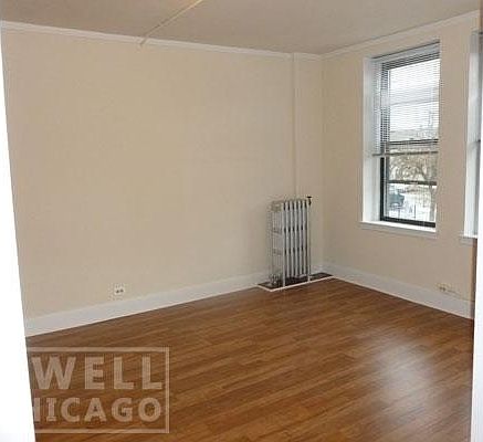 1st image of 3333 W Diversey Ave #307
