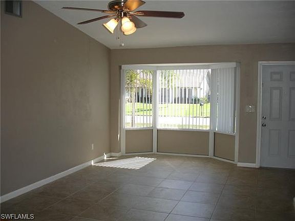 2nd image of 312 SE 18th Ave