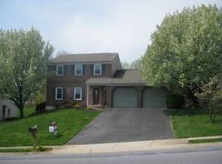 16 Terrace Ave, Stevens, PA 17578