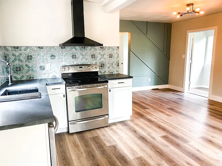704 Cooper Ave #A — Photo 1