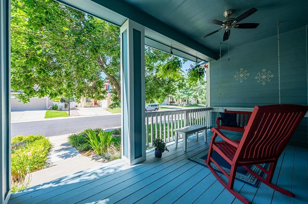 4220 Ravenna Place — Photo 4