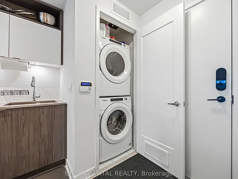 121 Lower Sherbourne St #647 — Photo 18