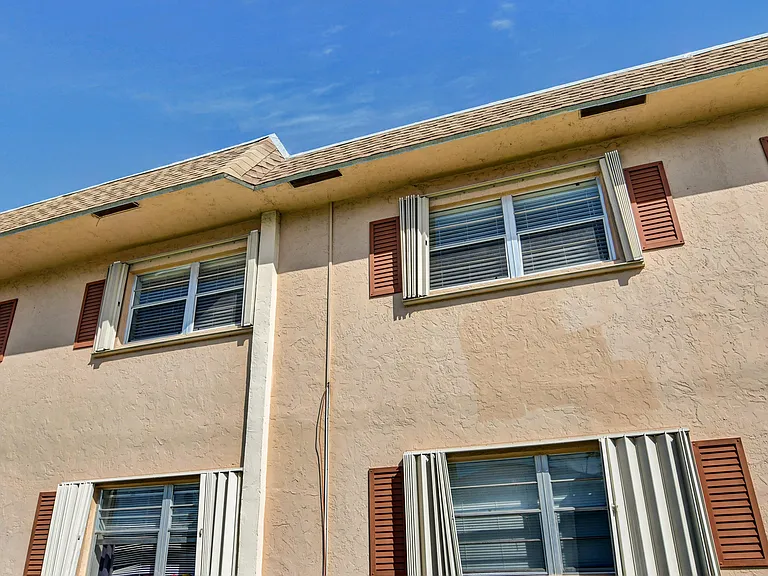 600 SW 2nd Ave #240 — Photo 49