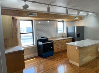 118 1st Ave S #A, Conover, NC 28613