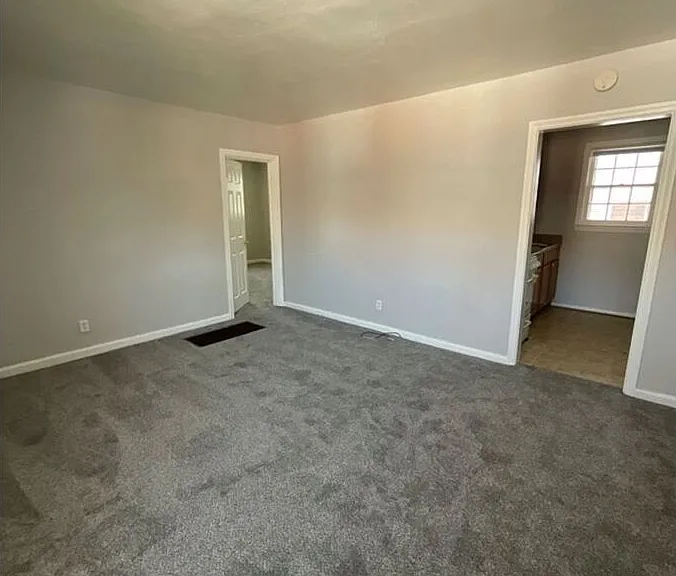 1710 Kingston Ave #5 — Photo 10