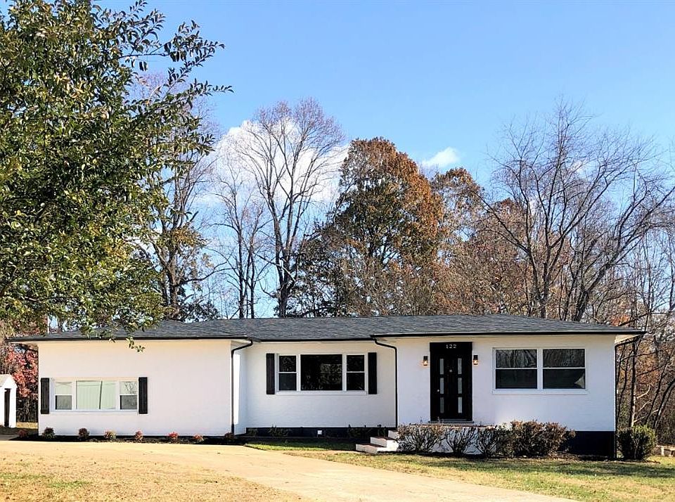 1st image of 122 Phillips Cir