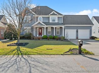 5213 Pride Ln, Hope Mills, NC 28348